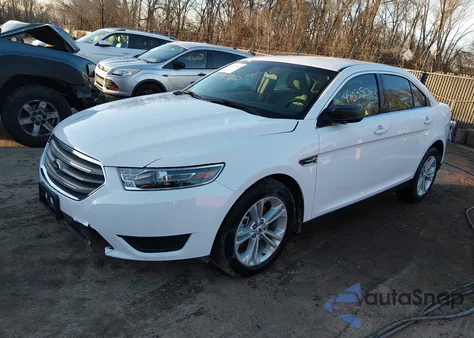 2017 Ford Taurus Se z USA, uszkodzony, nr VIN 1FAHP2D8XHG146358